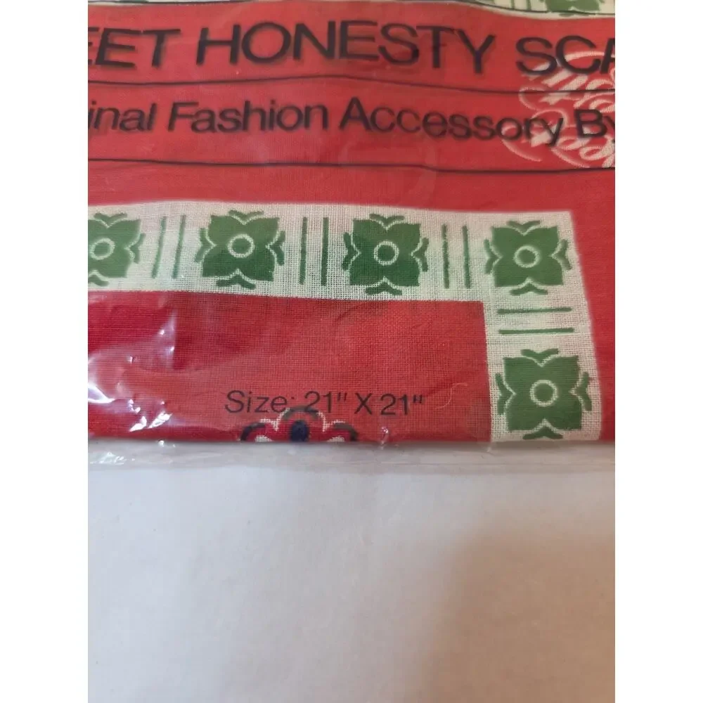 NEW Vintage Avon Sweet Honesty Red Blue Scarf Bandana 21